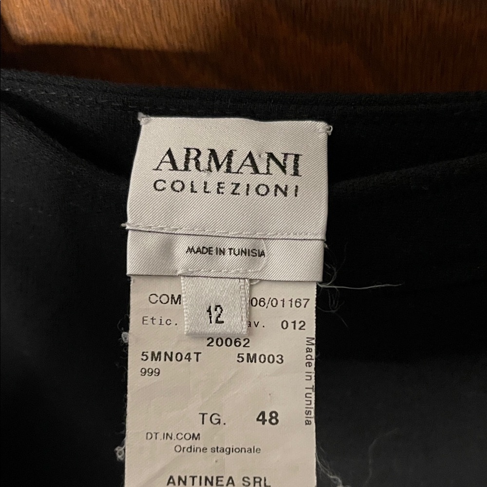 Vintage Giorgio Armani Collezioni Black Skirt Size 12 - Picture 5 of 5